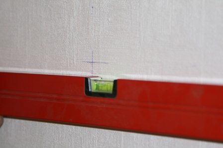 Крепление чугунных радиаторов к стене